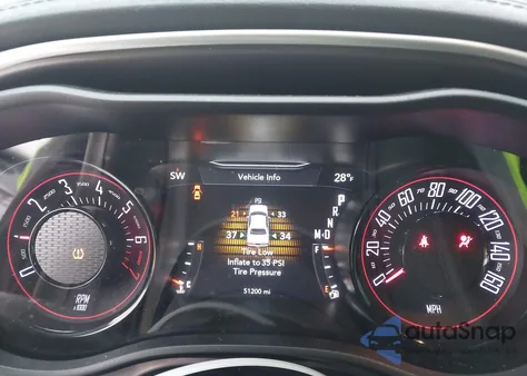 2021 Dodge Challenger Sxt Awd z USA, uszkodzony, nr VIN 2C3CDZGG5MH593238